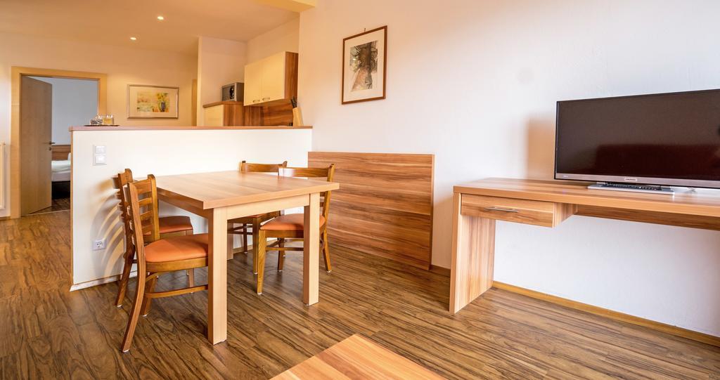Hotel Haus Stampfer Weissensee Pokój zdjęcie