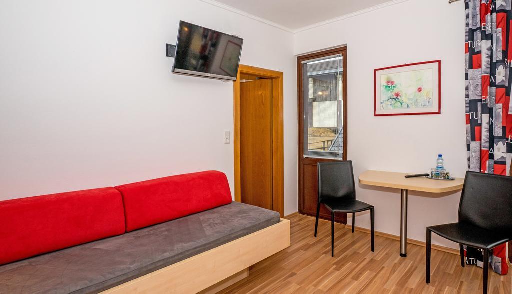 Hotel Haus Stampfer Weissensee Zewnętrze zdjęcie